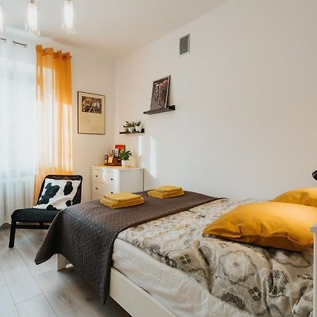 Charming Apt Old Town & Jewish District, Quiet Neighborhood Cracóvia Exterior foto